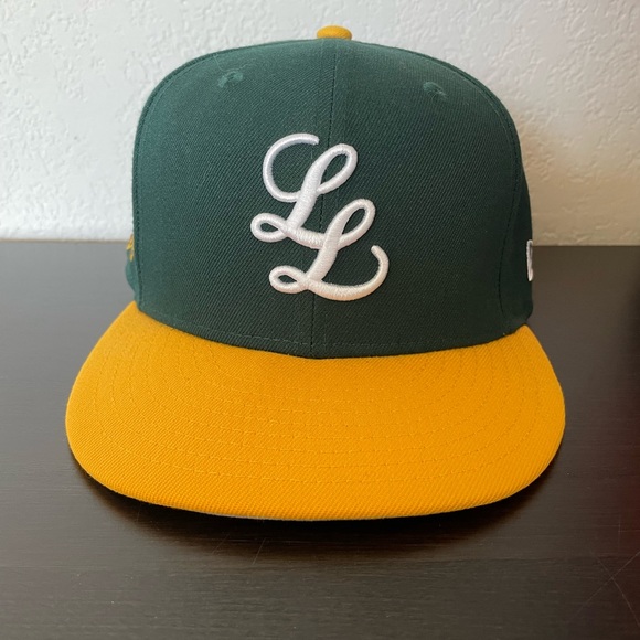 The Legends League “Camden Legends” New Era fitted - Picture 1 of 5